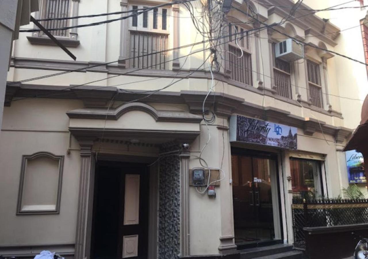 Liberty Guest House Варанаси Экстерьер фото
